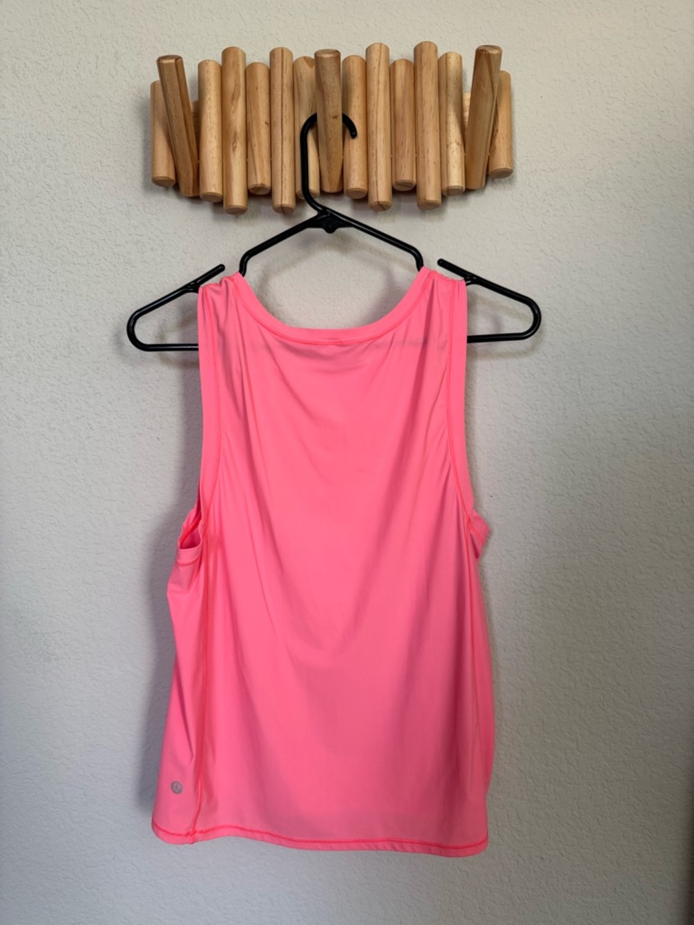 Hot Pink Lululemon Athletic Tank Top 💖 - Picture 3 of 4